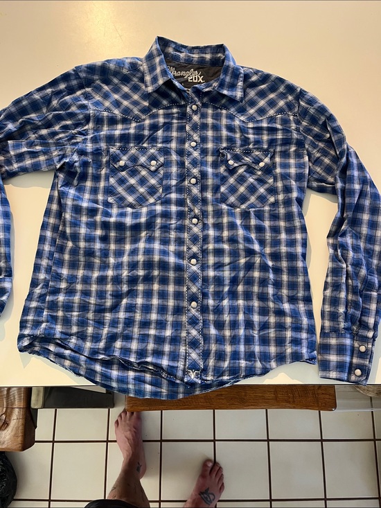 Wrangler Other - Wrangler Blue Plaid Button-Down Western Shirt